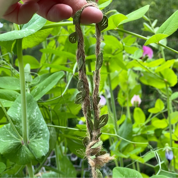 Amethyst wasps next mixed media hanging art - Picture 6 of 7